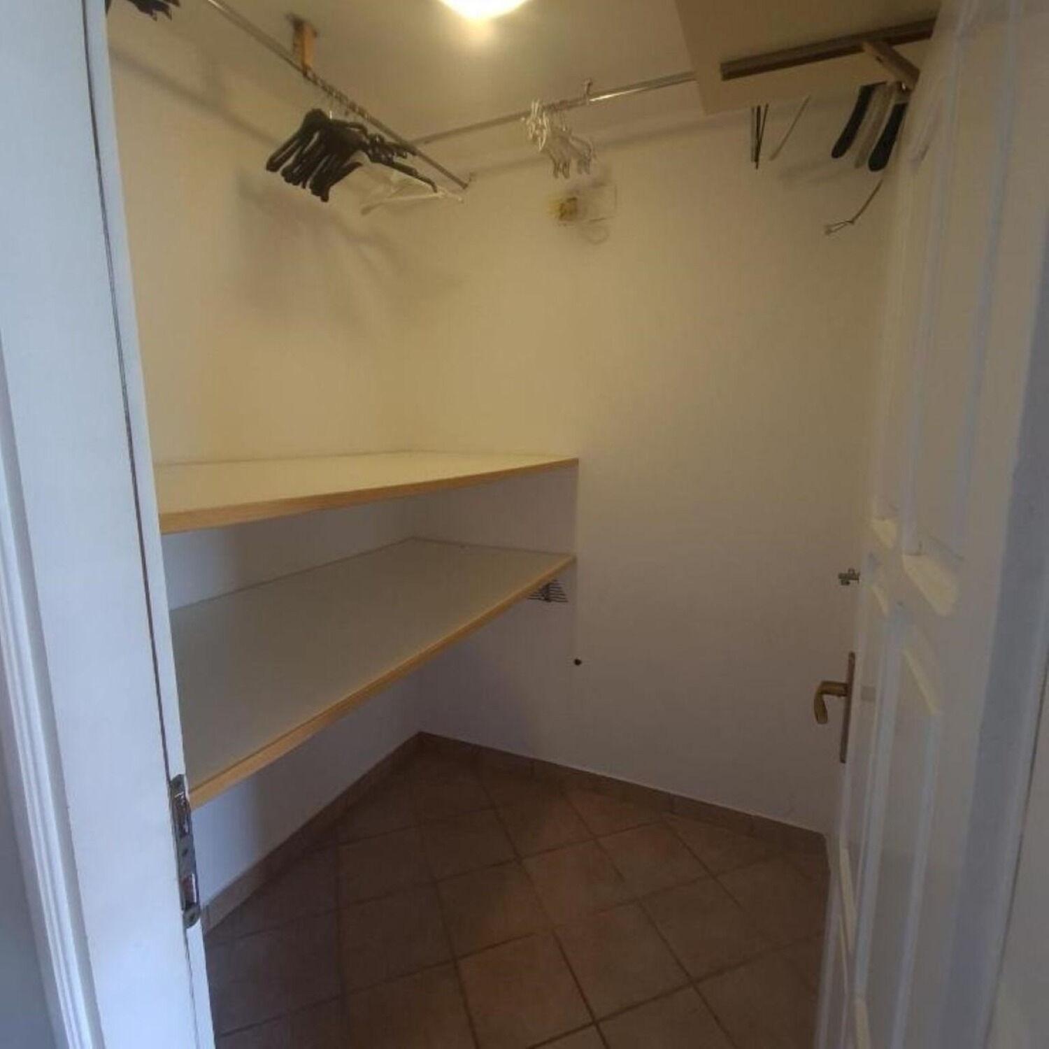 רוביני Apartments Berto - 500M To The Beach מראה חיצוני תמונה