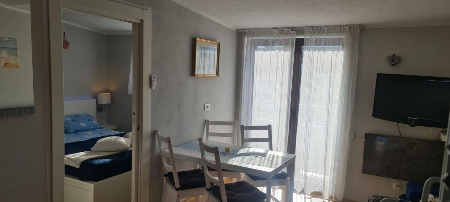 רוביני Apartments Berto - 500M To The Beach מראה חיצוני תמונה